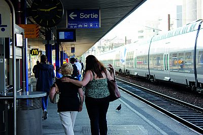 Enjeu4_Cohesion-sociale72dpi.jpg Enjeu4_Cohesion-sociale72dpi.jpg